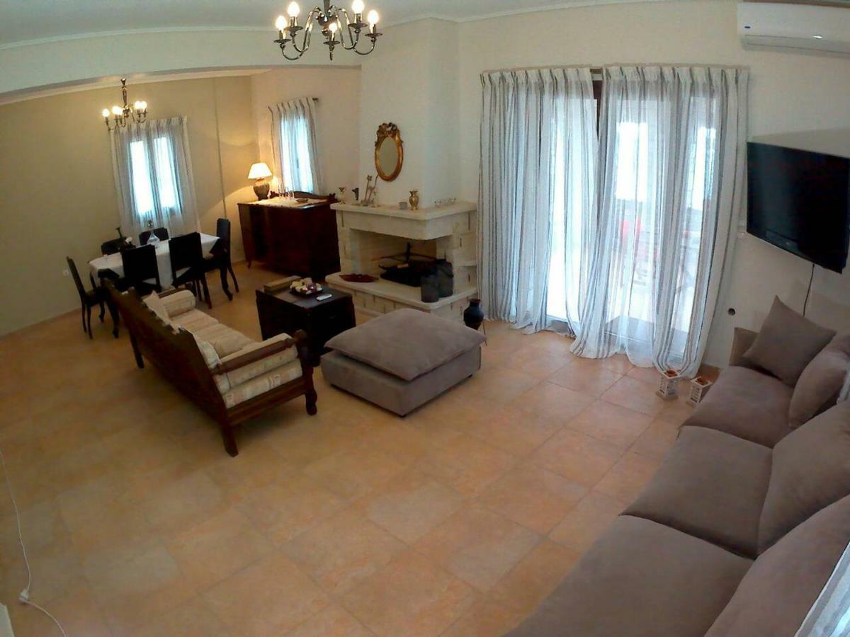 Mezapos Villa Katerina מראה חיצוני תמונה